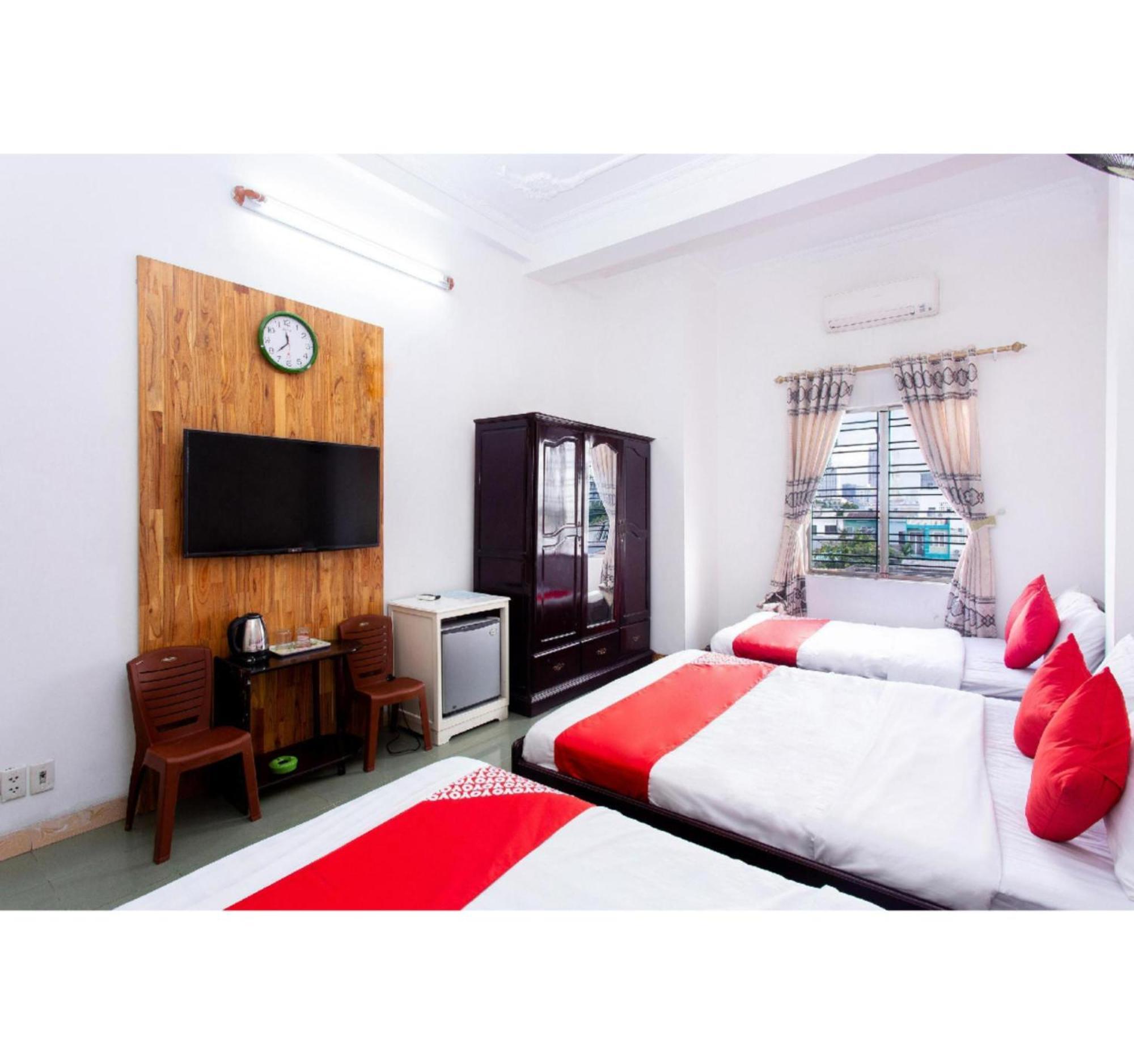 Oyo 553 Truong Giang Hotel Da Nang Esterno foto