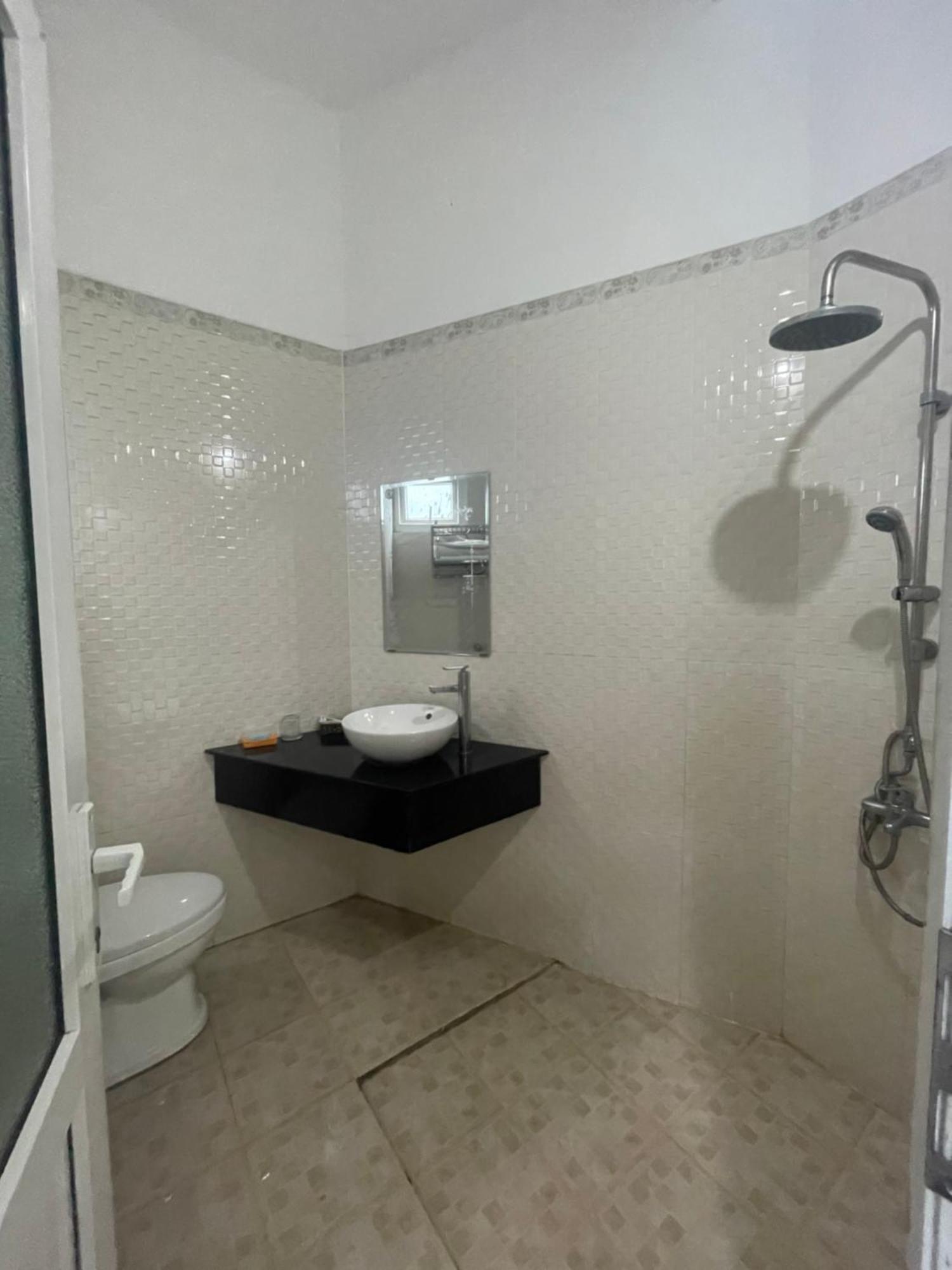 Oyo 553 Truong Giang Hotel Da Nang Esterno foto
