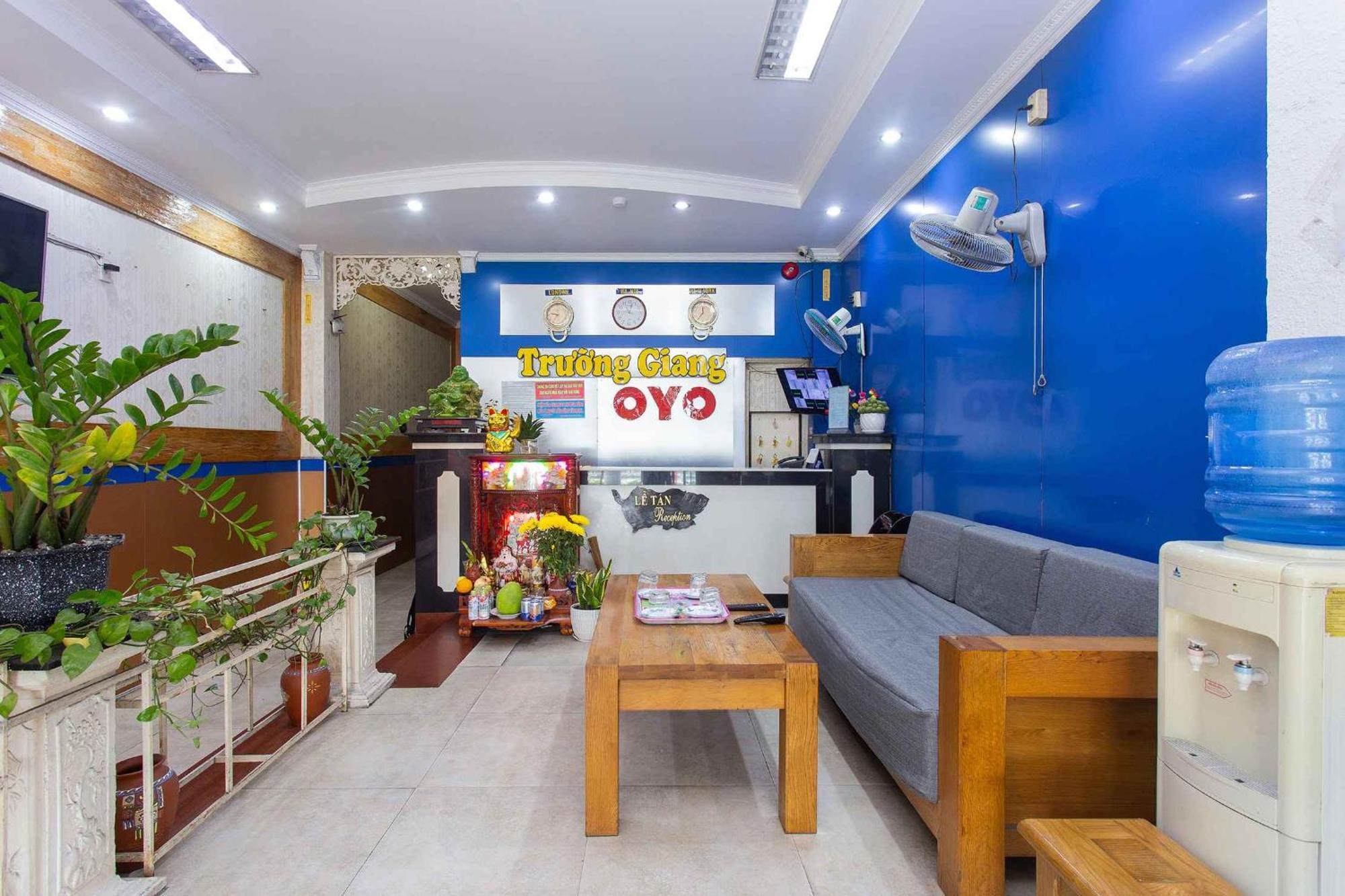 Oyo 553 Truong Giang Hotel Da Nang Esterno foto