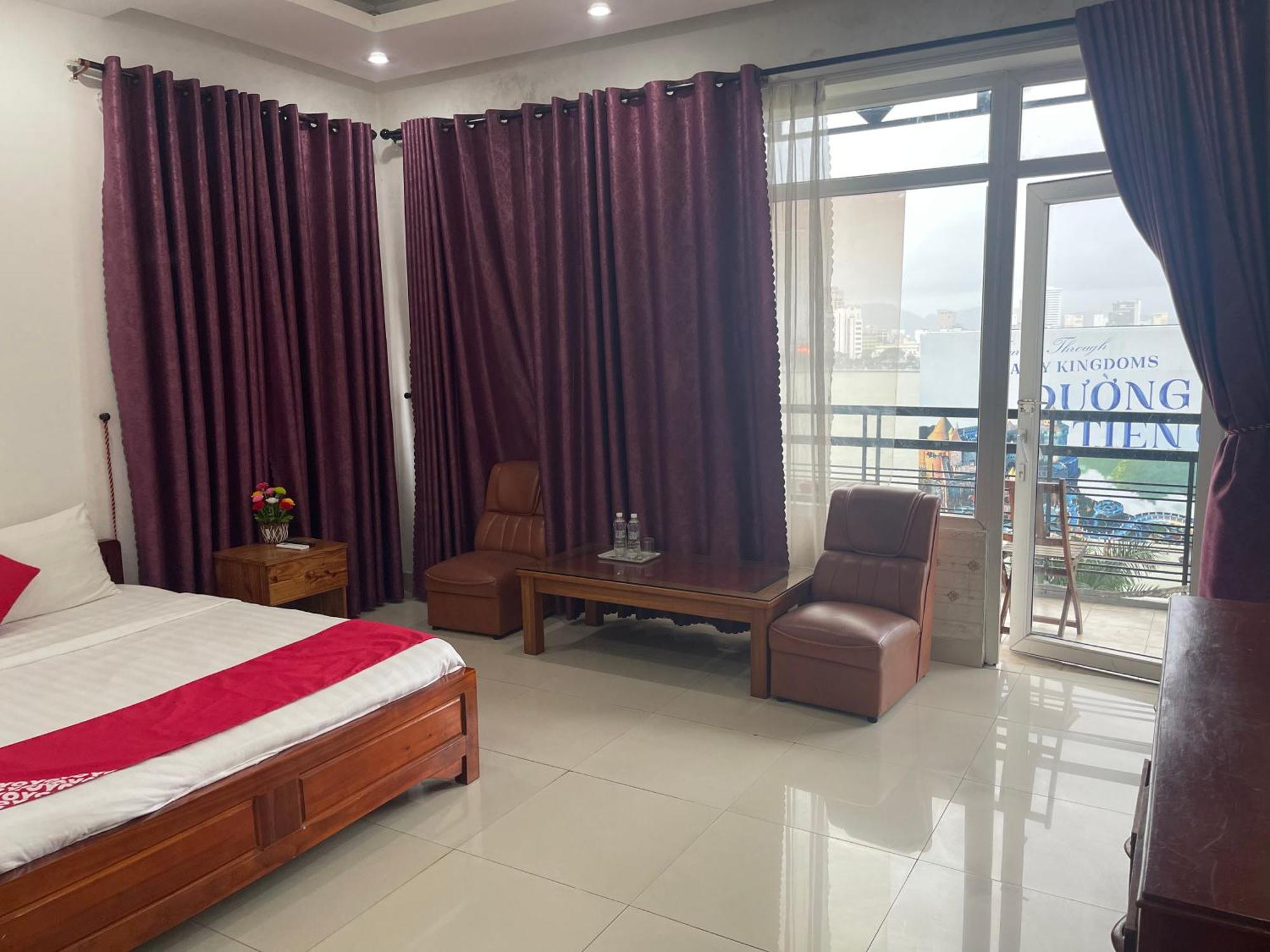 Oyo 553 Truong Giang Hotel Da Nang Esterno foto