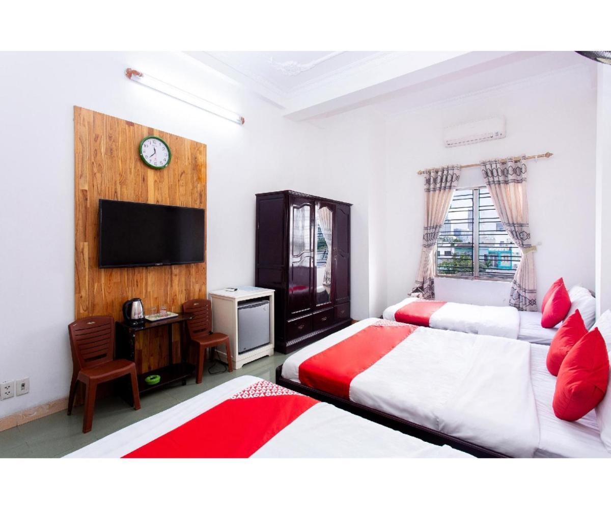 Oyo 553 Truong Giang Hotel Da Nang Esterno foto